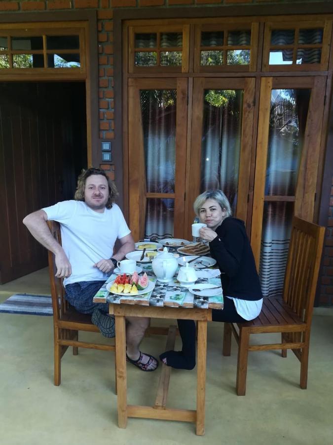 Bed and Breakfast The Rezt Элла Экстерьер фото