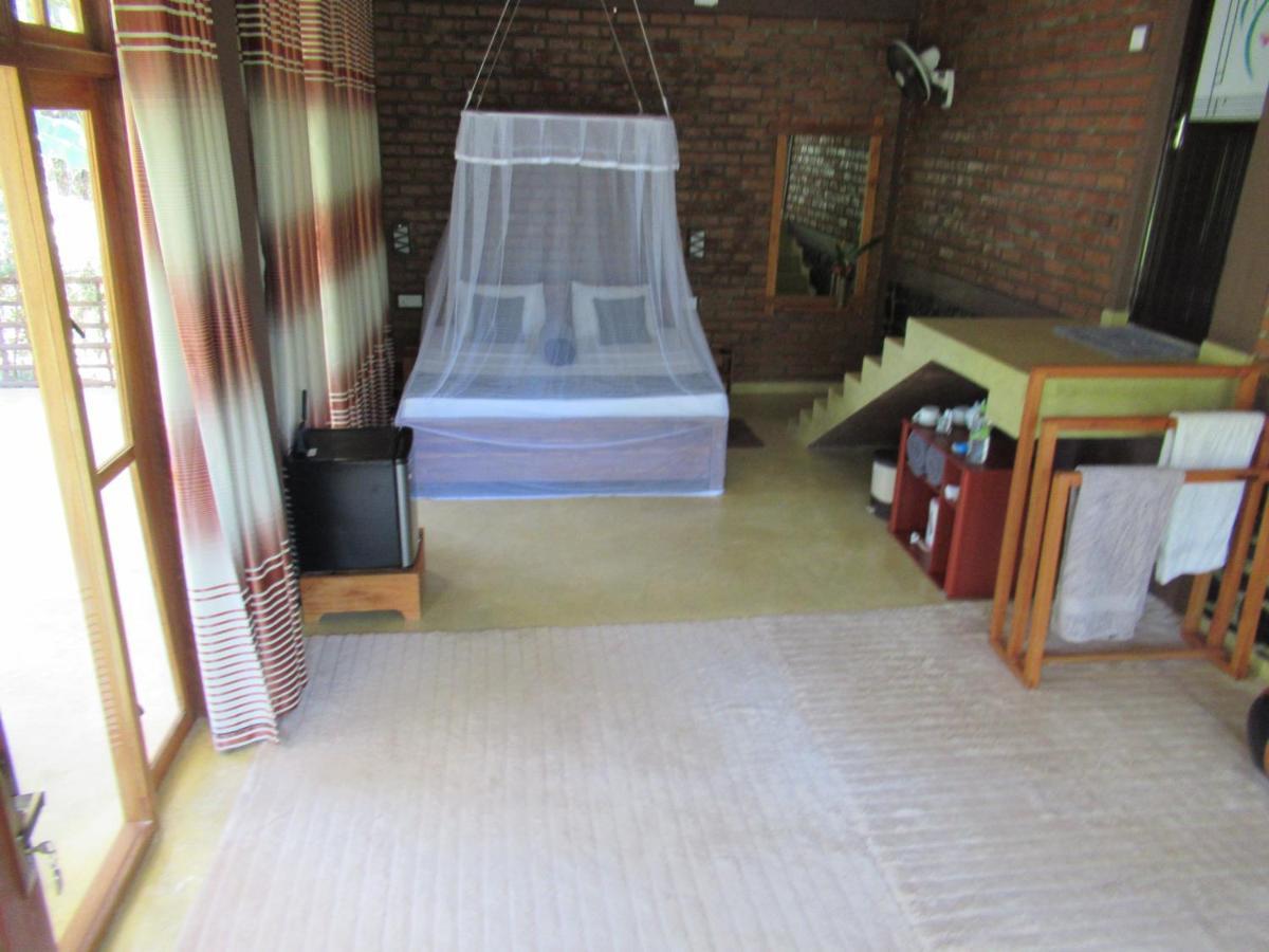 Bed and Breakfast The Rezt Элла Экстерьер фото